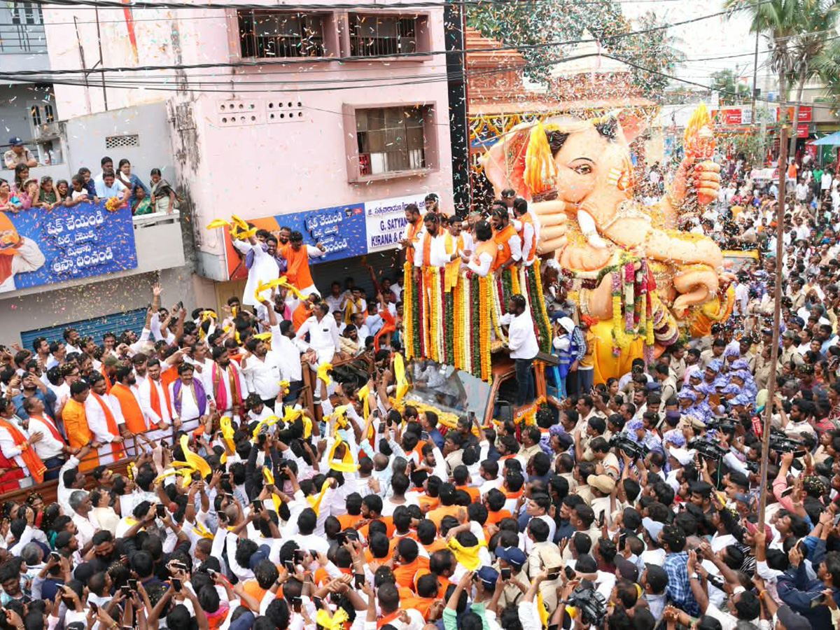 balapur ganesh 2026 Laddu Auction HD Photos3