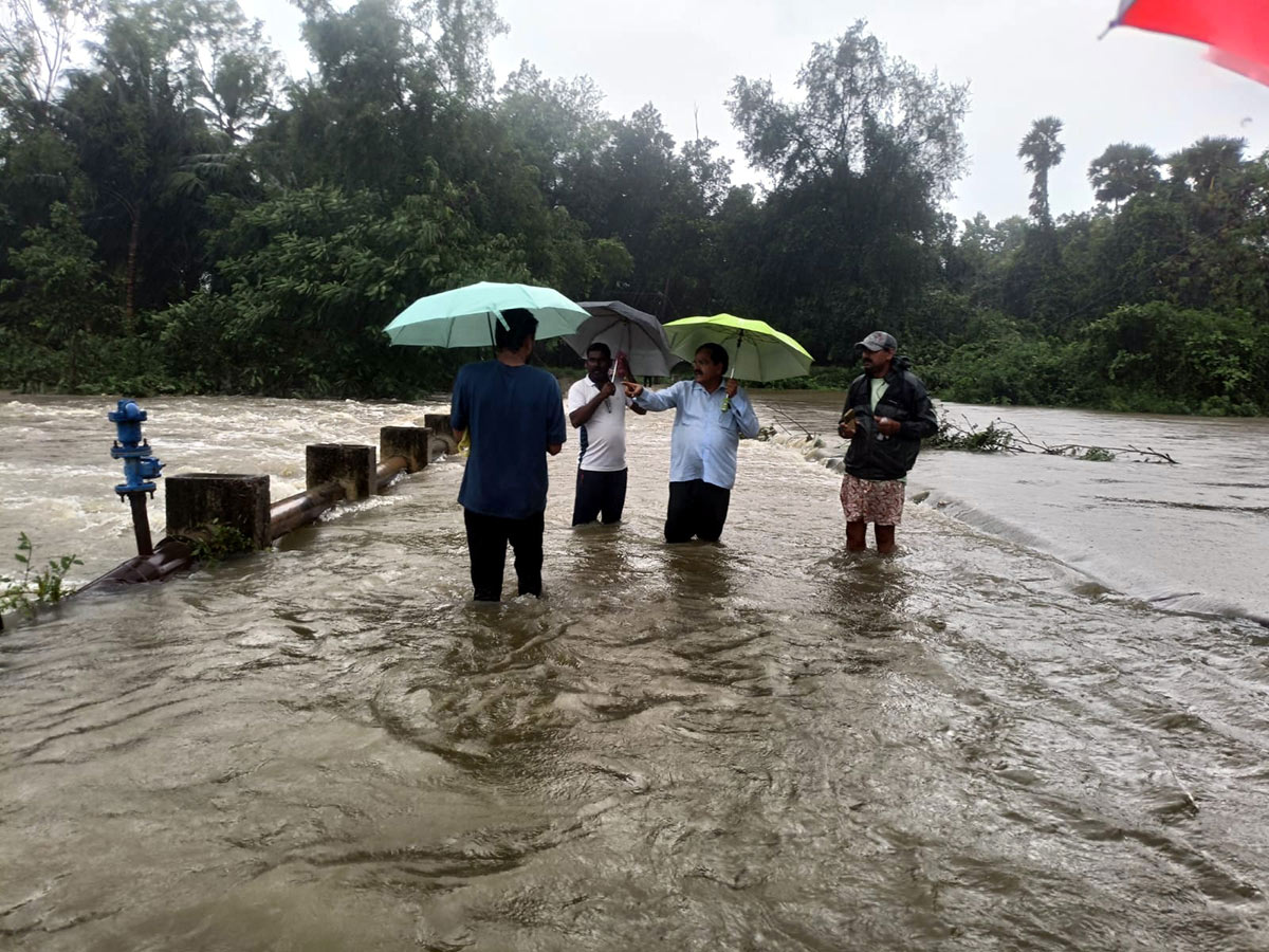 heavy rain in srikakulam Photo Gallery20