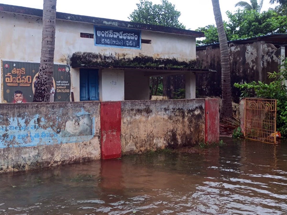 heavy rain in srikakulam Photo Gallery22
