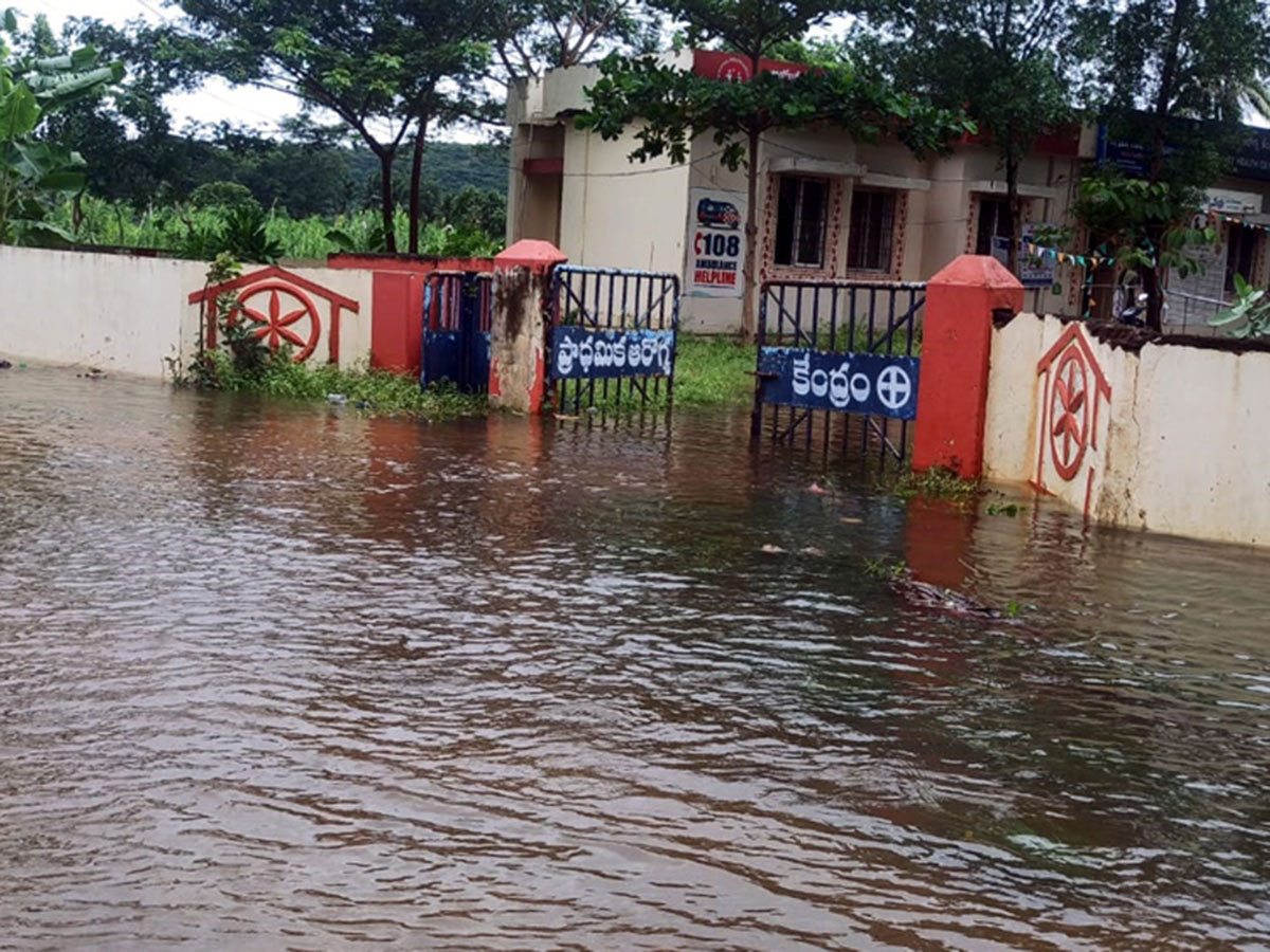 heavy rain in srikakulam Photo Gallery23