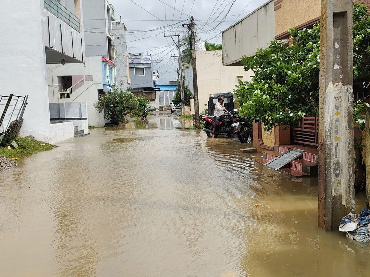 heavy rain in srikakulam Photo Gallery9