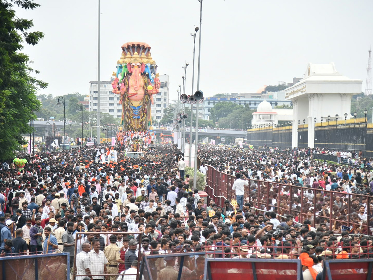 khairatabad ganesh nimajjanam 2026 Hussain Sagar HD Photos3
