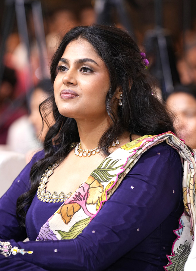 Actress Faria Abdullah In Sigma Pre Release Event17