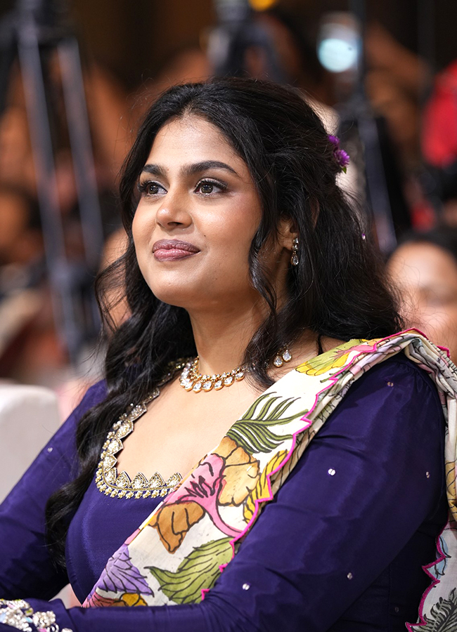 Actress Faria Abdullah In Sigma Pre Release Event18