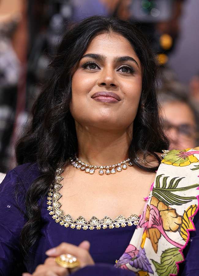 Actress Faria Abdullah In Sigma Pre Release Event5