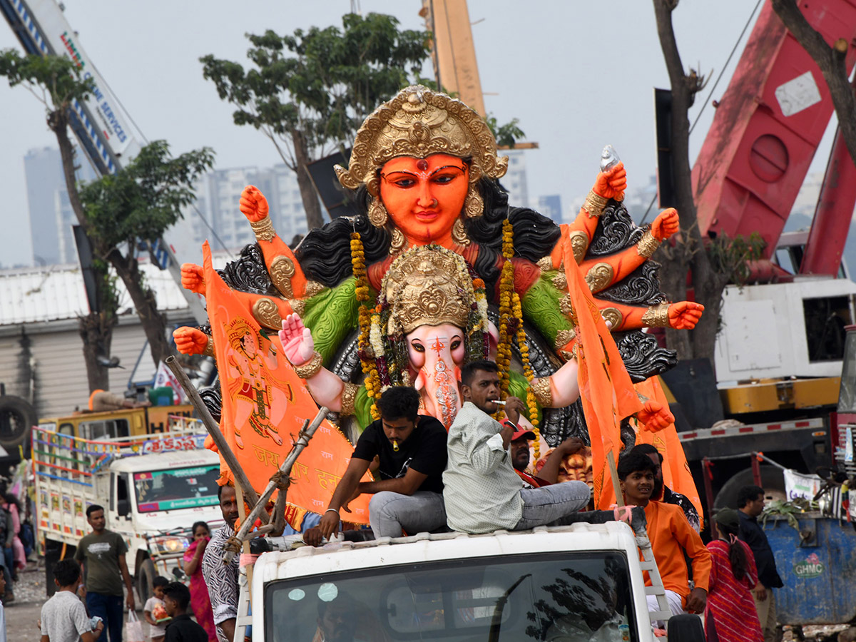 Tank Bund Ganesh Nimajjanam 2026 photos11