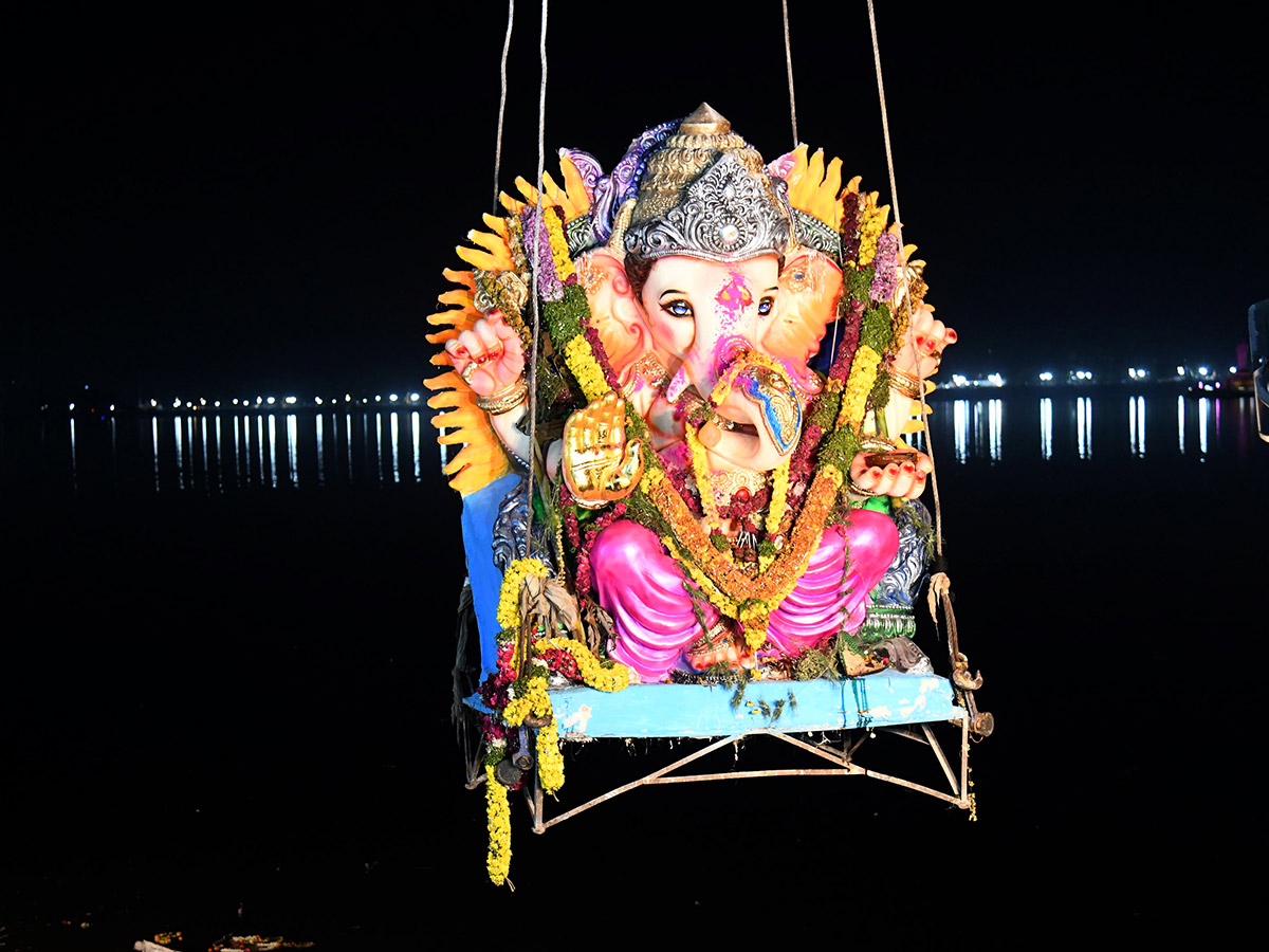 Tank Bund Ganesh Nimajjanam 2026 photos23