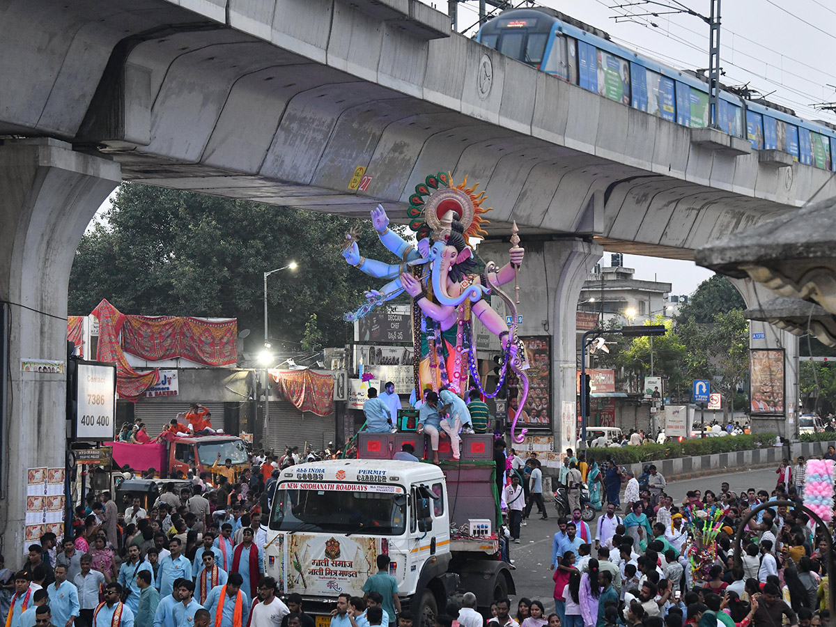 Tank Bund Ganesh Nimajjanam 2026 photos7