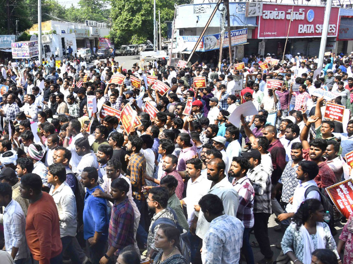 AP: Secretariat Employees’ Revolt..! (Photos)6