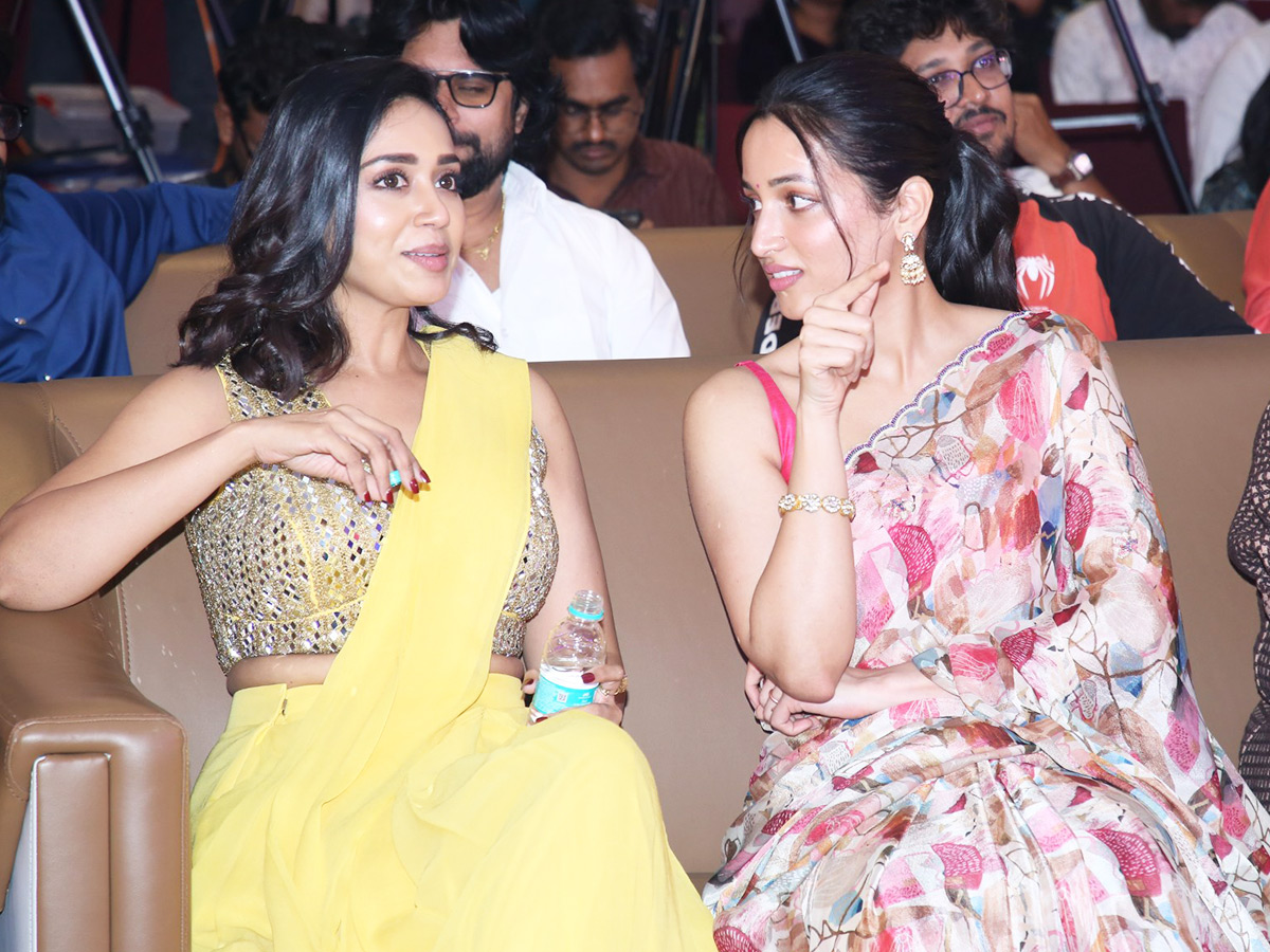 Adarsha Kutumbam Narayanamma Song Launch Photos5