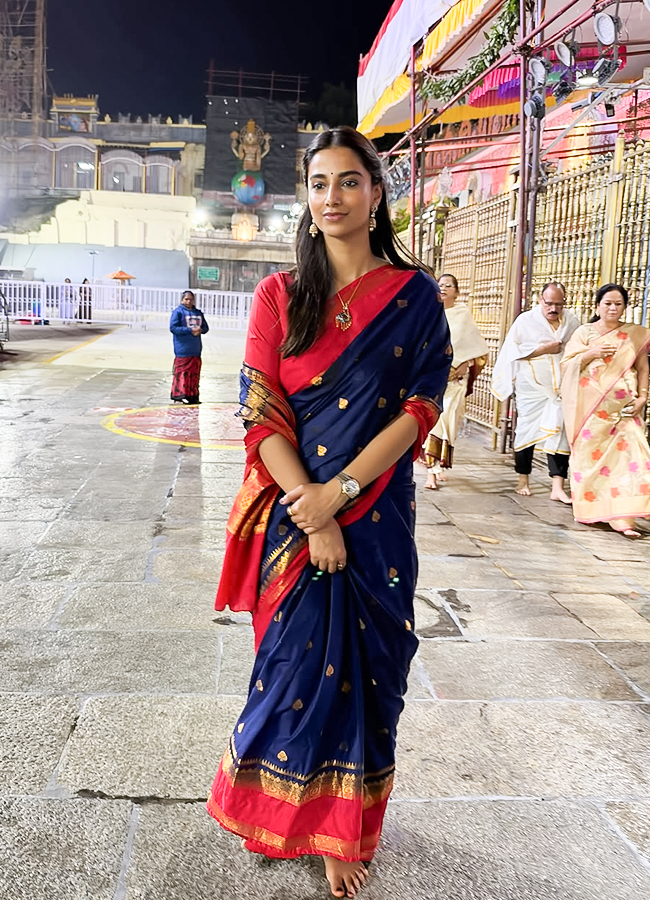 Actress Meenakshi Chowdary in Tirumala Today for Swamy Vari Darshanam4