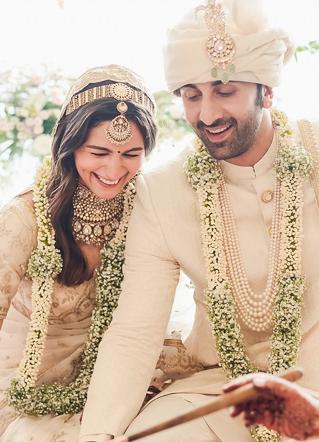 Alia Bhatt Lovely Birthday Wishes for Her Husband Ranbir Kapoor7