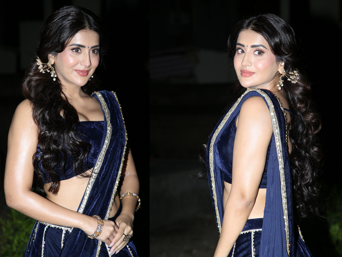 Actress Rashi Singh Latest Photos Viral1