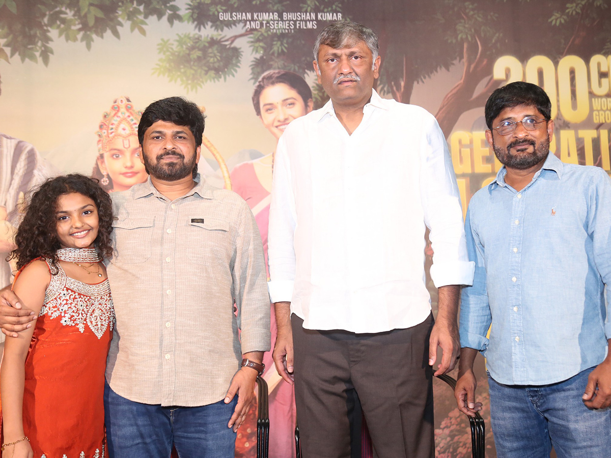 Irumudi Movie 200 Crore Press Meet HD Photos16