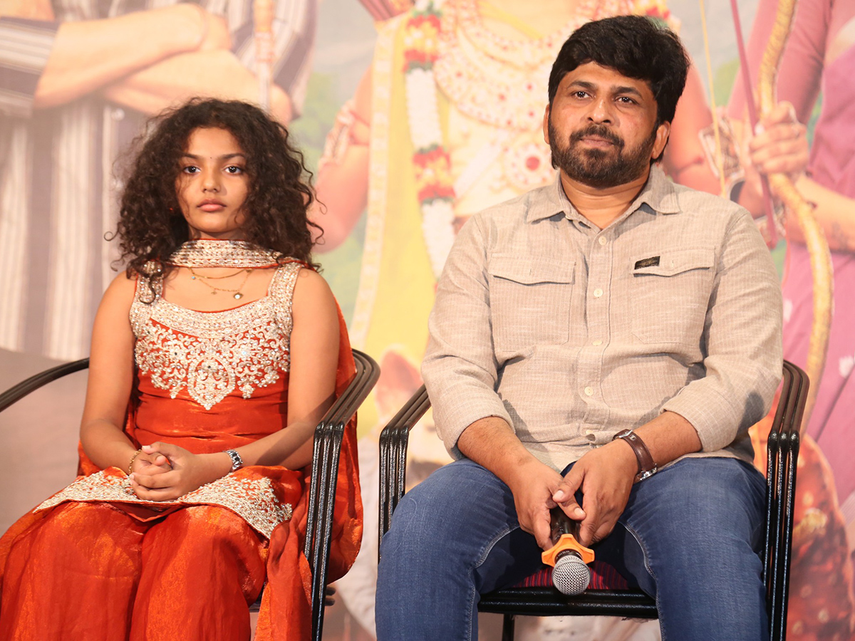 Irumudi Movie 200 Crore Press Meet HD Photos8