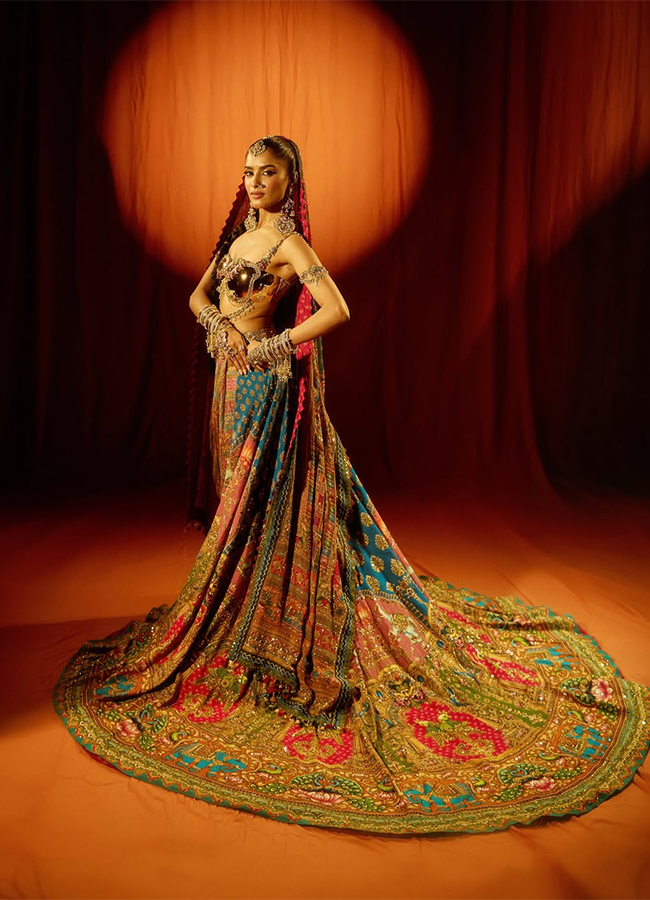 Nikita Porwals Miss World dance outfit inspired By God Meenakshi4