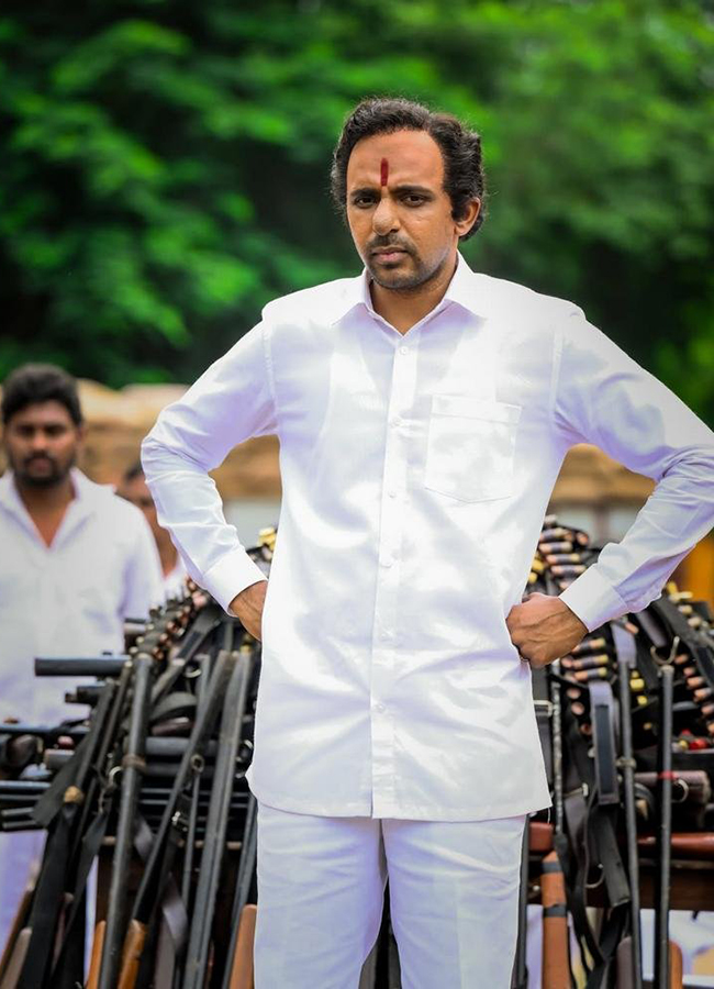 Actor Priyadarshi Pulikonda Plays KCR Role In The Paradise Movie10