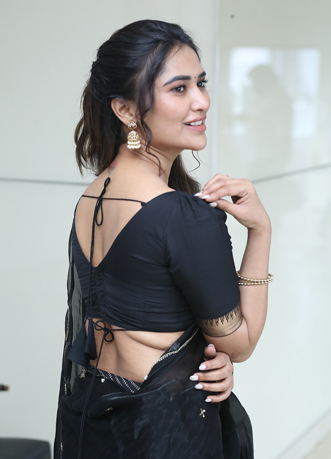 Tatvam Movie Actress Dashvika HD Photos18