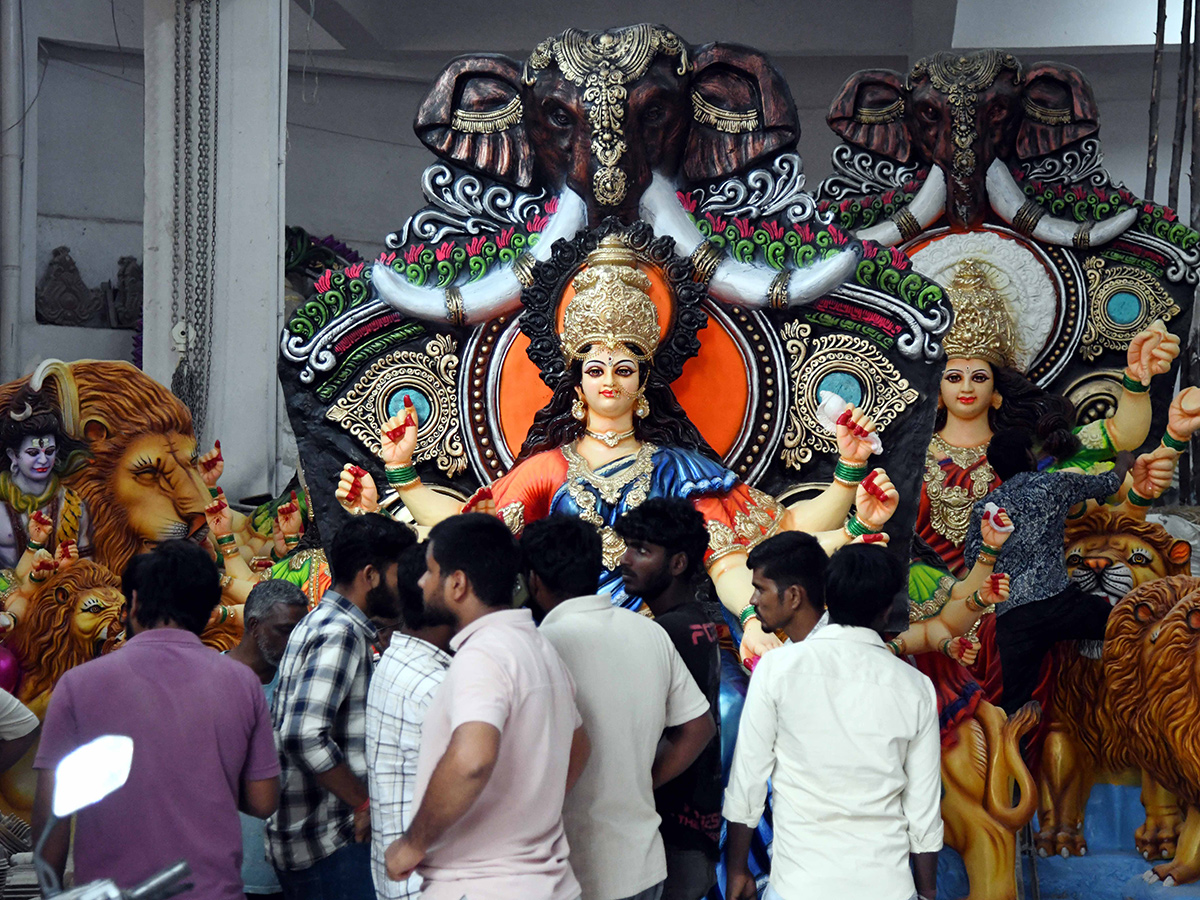 Durga Idols Immersion in Hyderabad HD Photos16