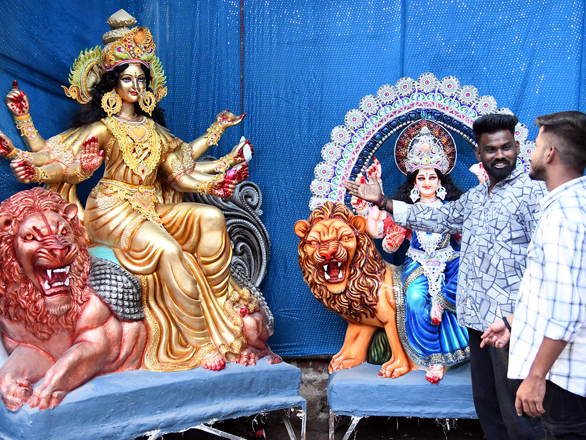 Durga Idols Immersion in Hyderabad HD Photos7