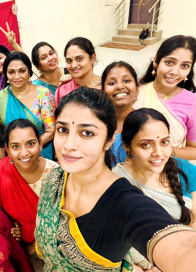 Nivetha and Eesha Rebba Shine at a Dance Academy Photos8