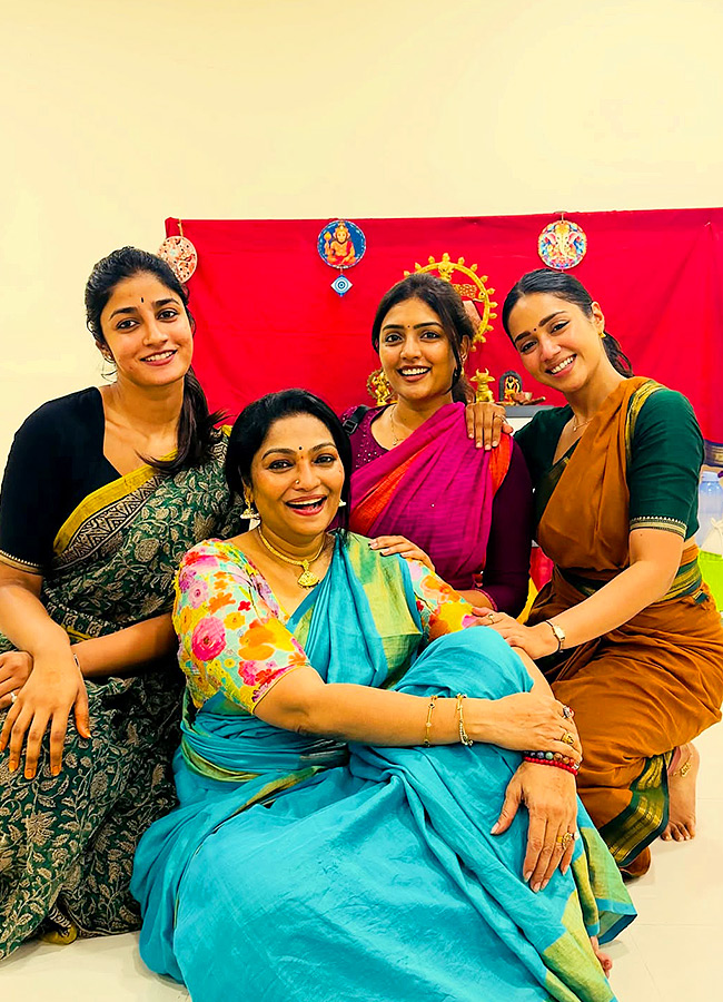 Nivetha and Eesha Rebba Shine at a Dance Academy Photos9