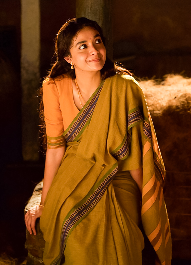 Keerthy Suresh In Dorothy: See Pics6
