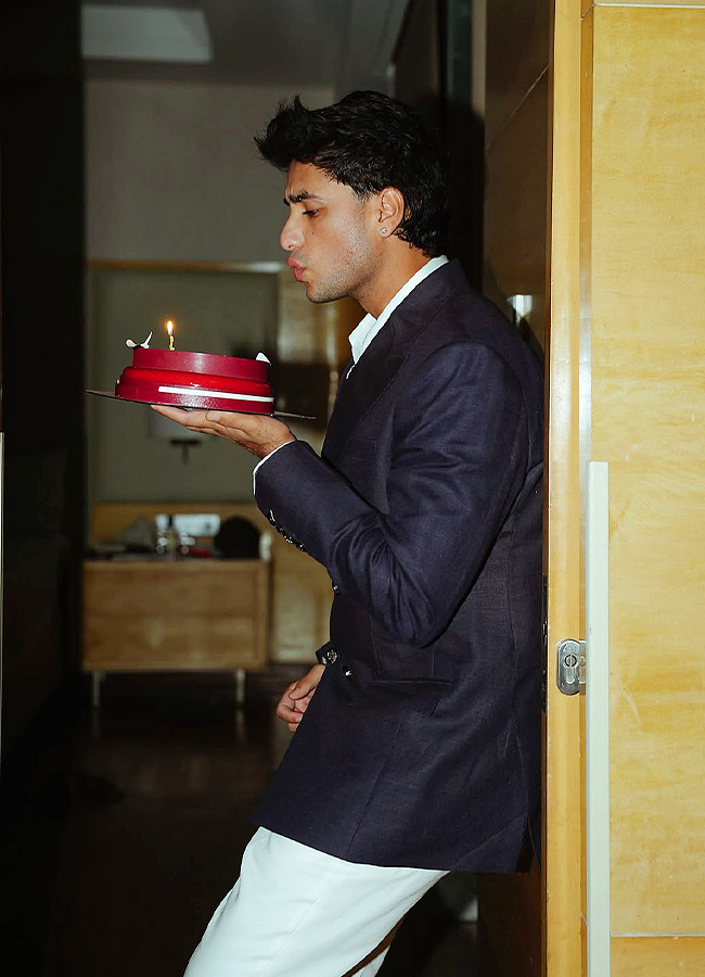 Happy Birthday to Sunrisers Hyderabad’s Six-Hitting King!14