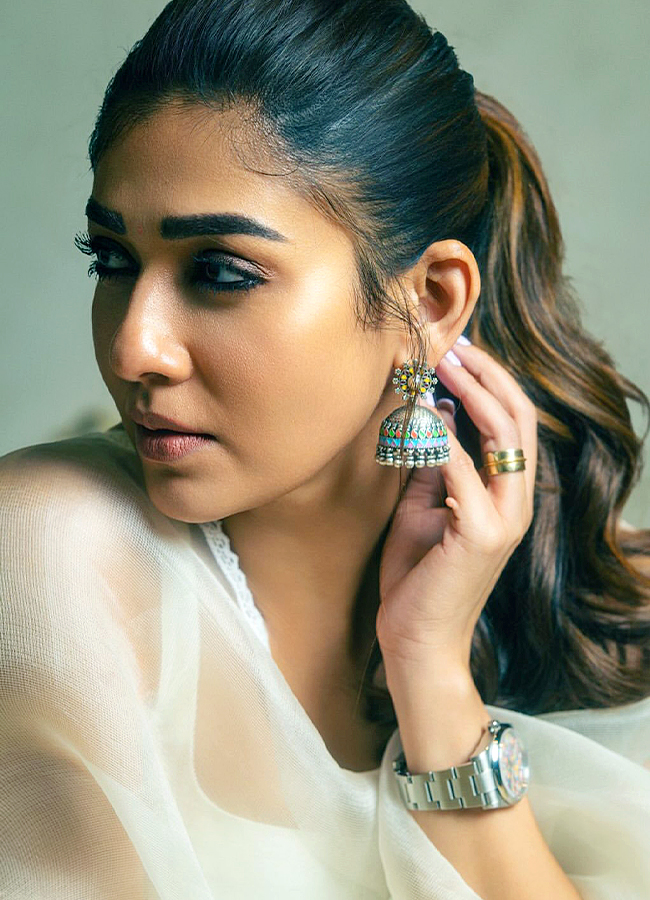 Nayanthara  Mesmerizing Movie Mood Photos3