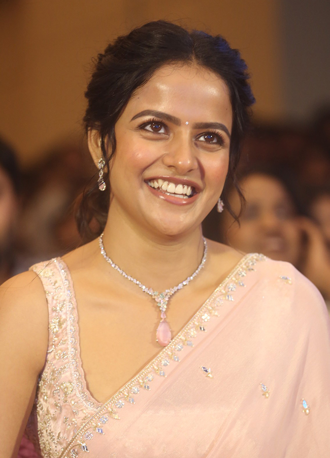 EPIC Movie Actress Vaishnavi Chaitanya Viral Photos10