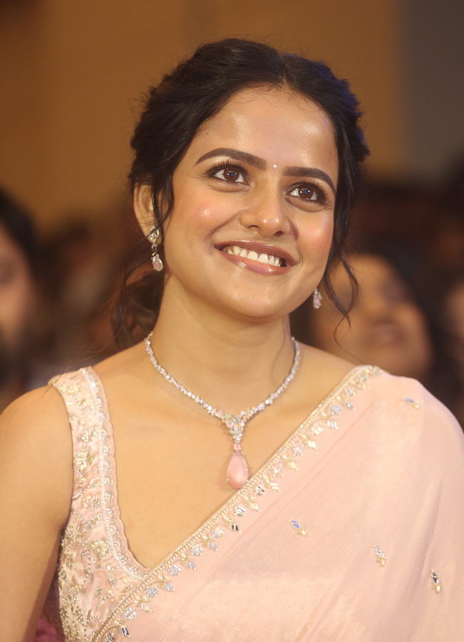 EPIC Movie Actress Vaishnavi Chaitanya Viral Photos11