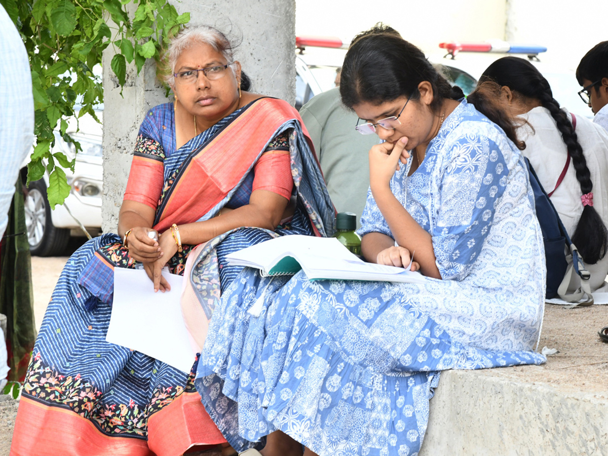 Best Photos of The Week in AP and Telangana Photo Gallery13