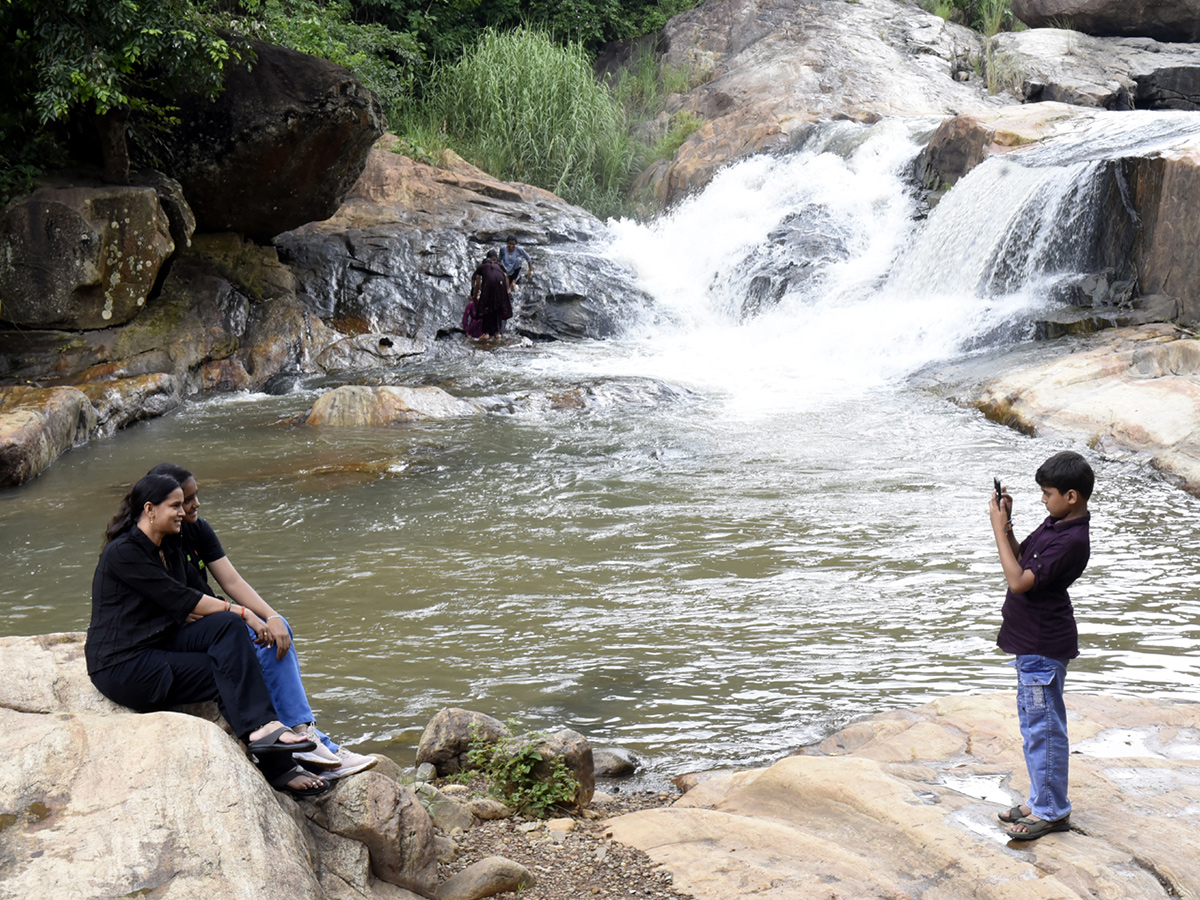 Best Photos of The Week in AP and Telangana Photo Gallery24