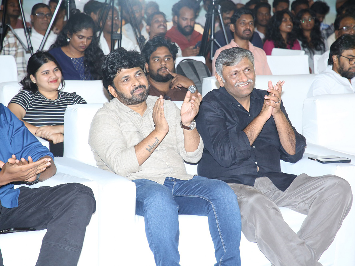 Mandadi Movie Pre Release Function HD Photos10