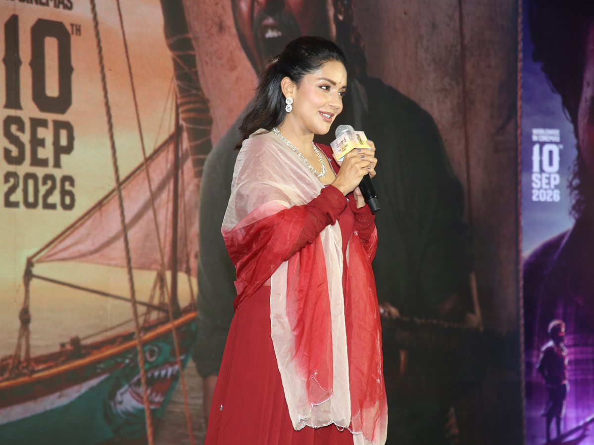 Mandadi Movie Pre Release Function HD Photos5
