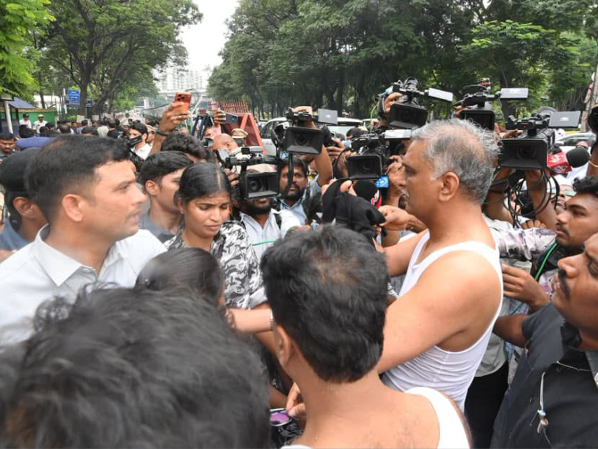 BRS Calls for Statewide Protests Over MLAs Being Barred From Assembly19