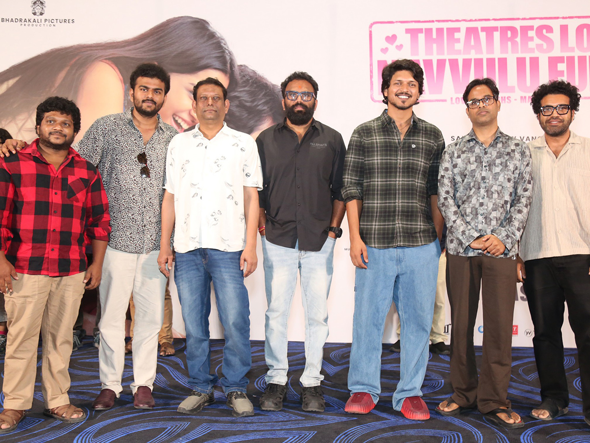 Romanchakam Movie Success Meet HD Photos5