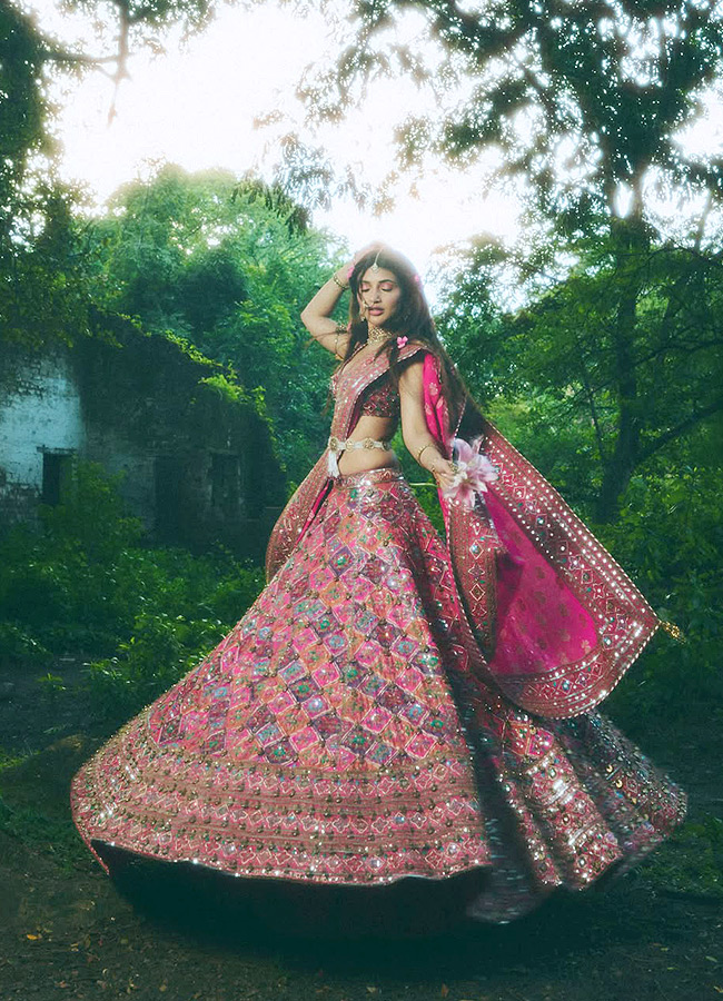 Sreeleela Looks Like a Princess Amidst Flowers Stunning Photos10