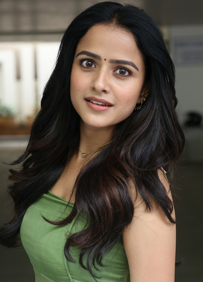Vaishnavi Chaitanya in Epic Movie Interview Photos12