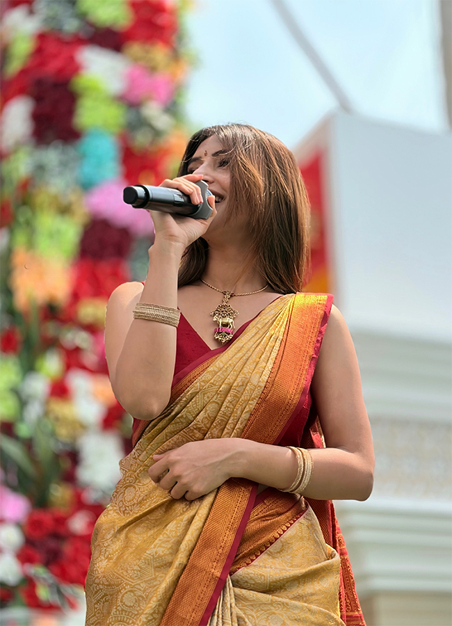 Actress Sreeleela Visited Nirmal The Chennai Shopping Mall9