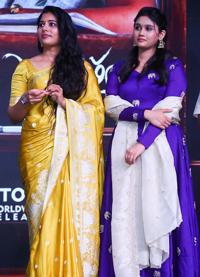 Thella Kagitham Movie Pre Release Photos12