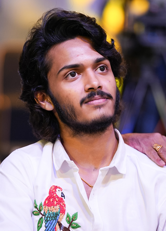 Thella Kagitham Movie Pre Release Photos13