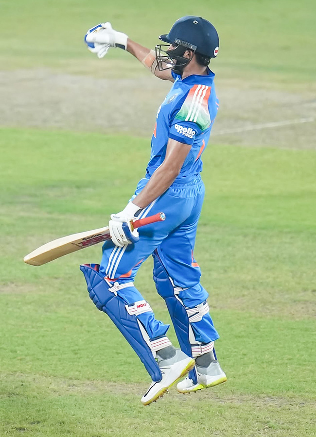 Shubman Gill Double Century in ODI: Photos4