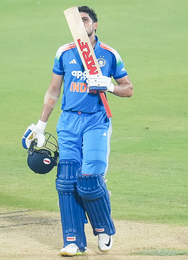 Shubman Gill Double Century in ODI: Photos8