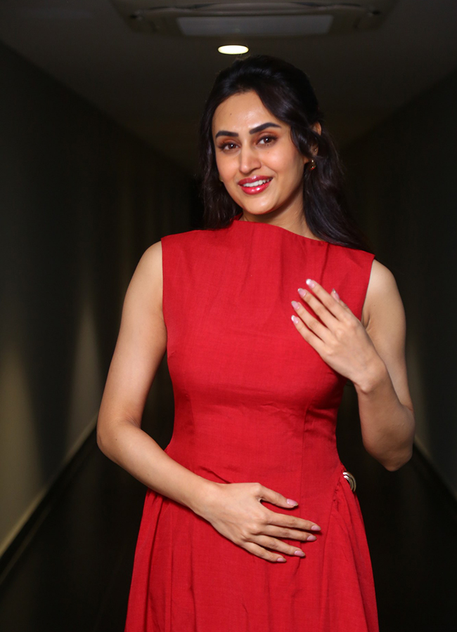 Actress Archana Iyer Latest Photos4