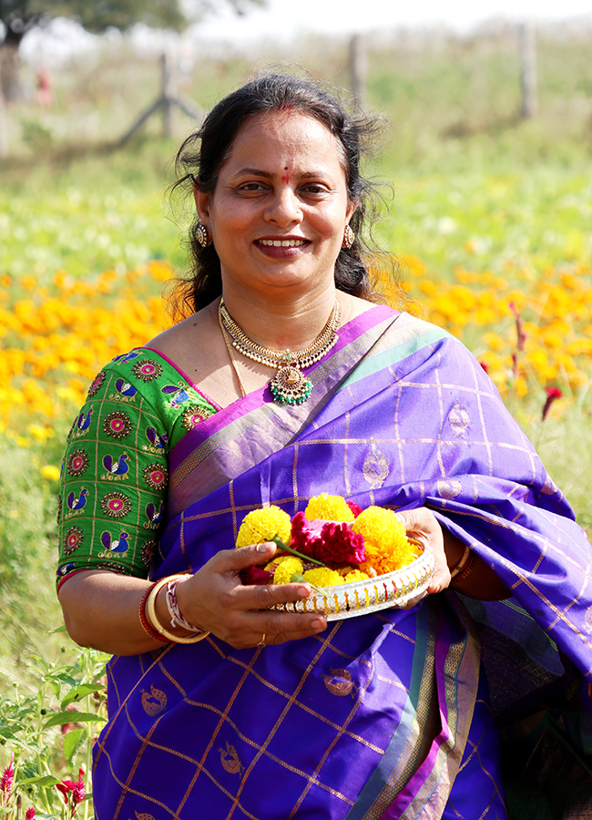 Bathukamma Celebrations 2026 Hyderabad HD Photos15