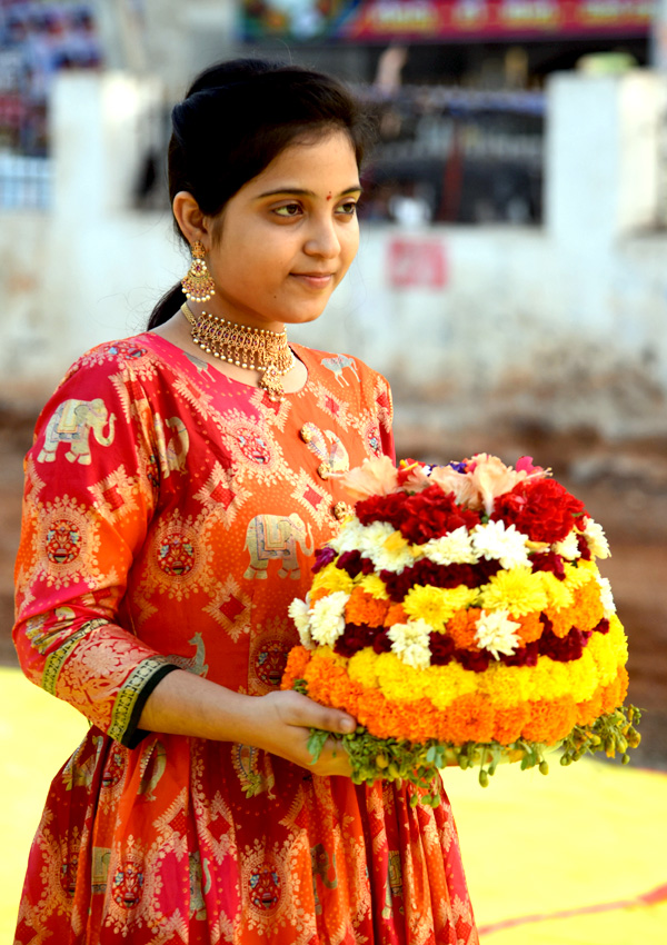  Engilipula Bathukamma Celebrations At Telangana3