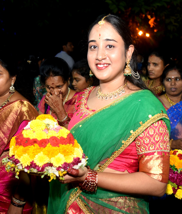  Engilipula Bathukamma Celebrations At Telangana9