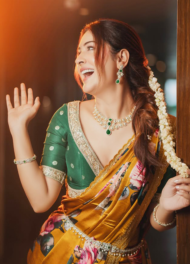 Payal Rajput Stunning Look Goes Viral9
