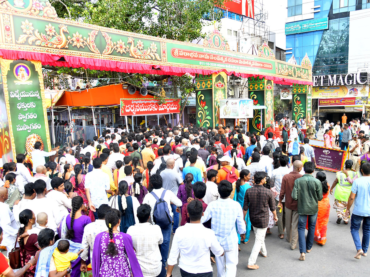 Indrakeeladri Dasara Celebrations 2026 HD Photos11